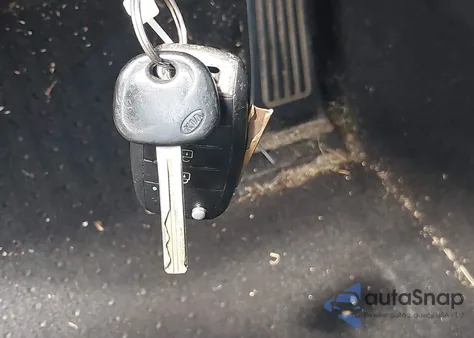 2013 Kia Optima Lx z USA, uszkodzony, nr VIN 5XXGM4A75DG204786